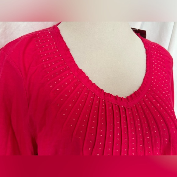 CHICO'S STRAWBERRY PINK PIN TUCK TOP 2 Large cotton beaded NWT New - Picture 2 of 12
